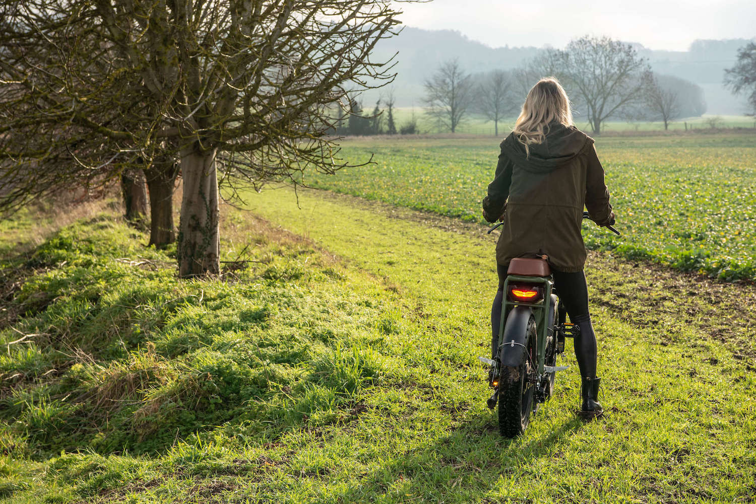 The Cruiser electric bicycle in the countryside